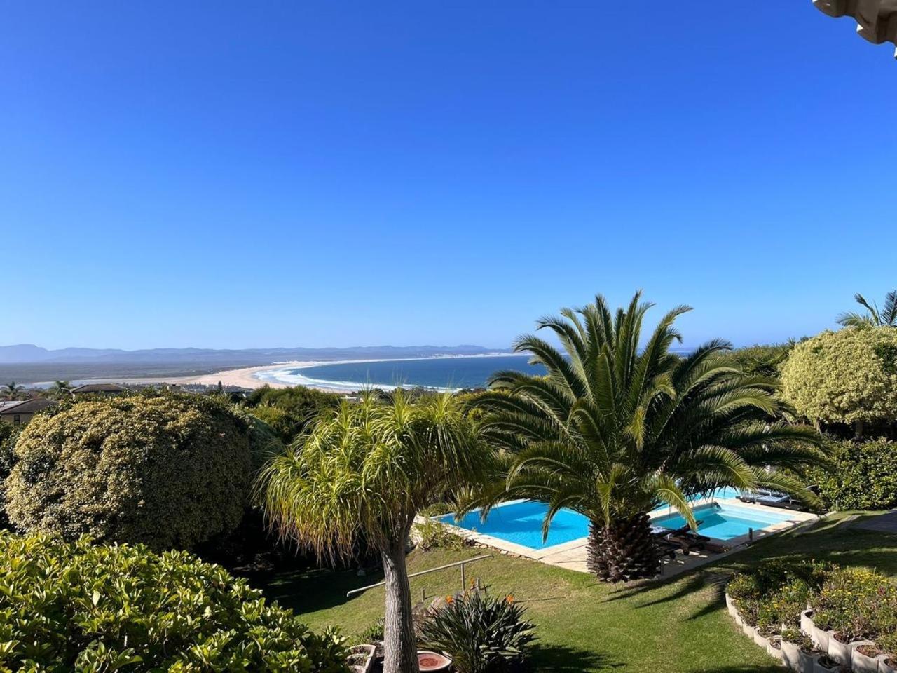 The Ocean Bay Luxury Guesthouse Jeffreys Bay Exterior photo